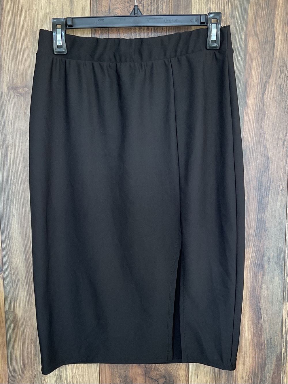 Charlotte Russe Black Pencil Skirt with Side Slit L 928J